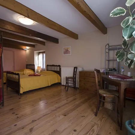 Domaine De L'abeale B&B